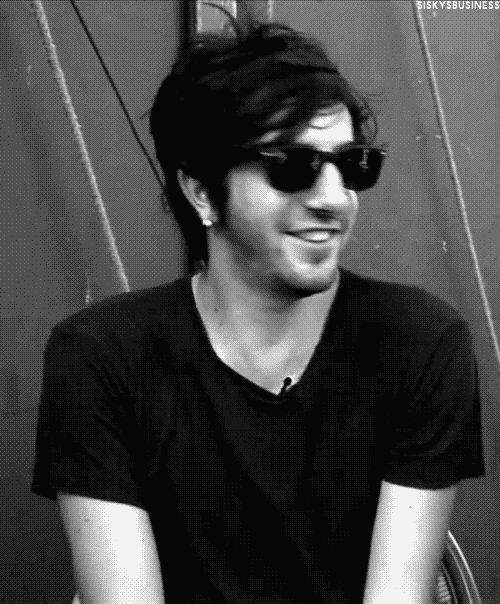 pop-punks-not-dead:  Can we just take a moment to appreciate how much Jack’s middle name suits him? 