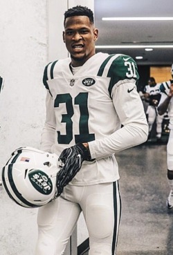 xemsays: xemsays: xemsays: xemsays: xemsays: xemsays: xemsays: xemsays: xemsays:sexy New York Jets football star:  DERRICK JONES 🍆 🏈  natural sex appeal 😈👅his sexy, slim self 😈🍆👅