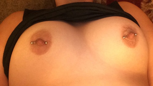 solarflamehomicide:  #freethenipple