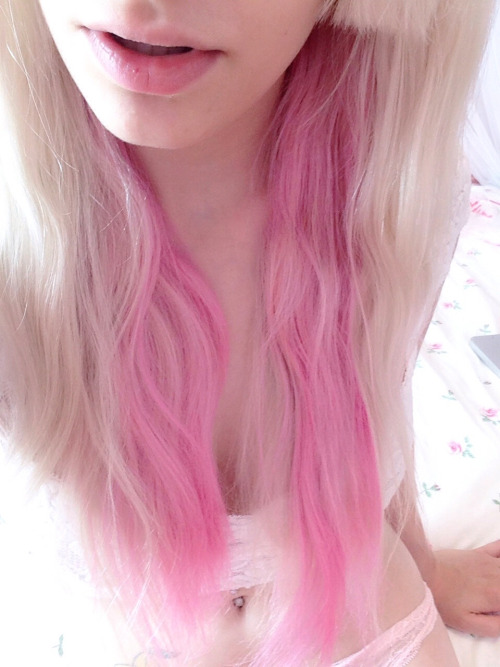 funeraldreams:  ♡ now i am truly a fairy princess ♡ 