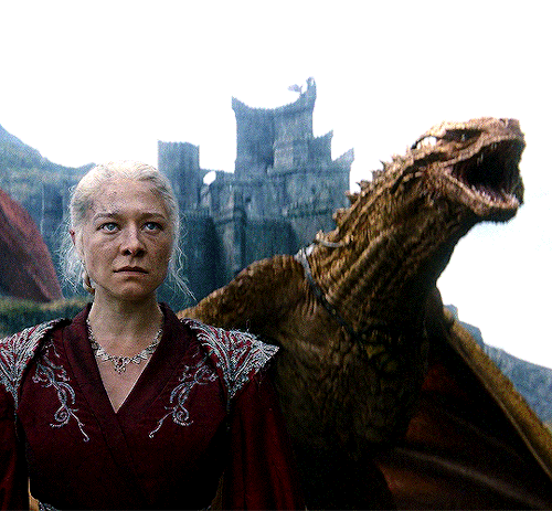 THE DRAGON QUEEN House Of The Dragon | 2.07 - "The Red Sowing"