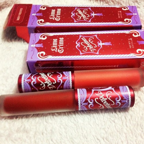 My #limecrime #velvetines #lipstick #lipstick #redvelvet #suedeberry has arrived