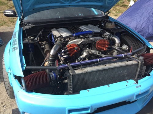 BMW V12 in an R33. Only at Gatebil lol