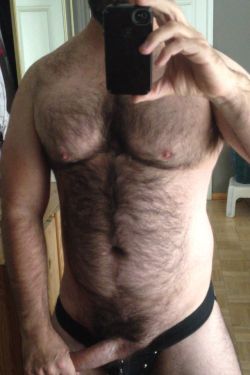 woofproject:  frankhry:  Hairy belly shot