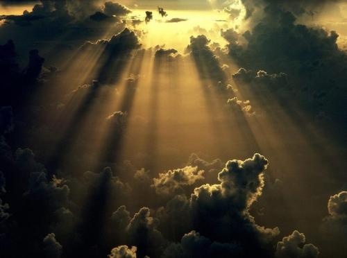 okapi-astronaut:sixpenceee:Crepuscular rays are rays of sunlight that appear to radiate from the poi