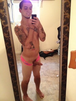 Maximum Gay Blog