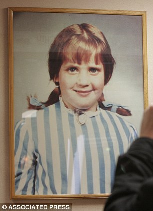 tompleton: hamtigers:   my-little-ninja: PSA: Wendy Thomas is a real person and not