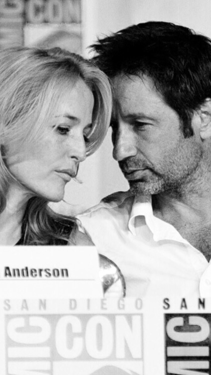 thexxphiles:David and Gillian in Black and White