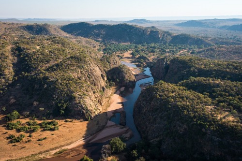 luxuryaccommodations:  The Outpost Lodge - Zimbabwe, South Africa Remotely located in the heart of Makuleke Contractual Park - a stunning wild natural area somewhere between Zimbabwe and Mozambique, the Outpost Lodge offers luxury accommodation in 12