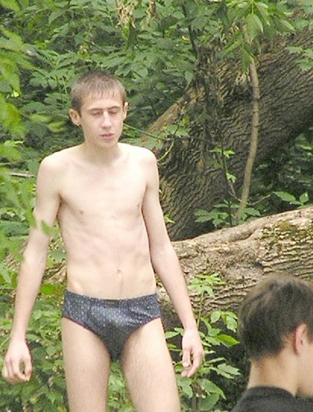 bandapart1:briefs usually sold in a box of three patterned briefs. Where are the