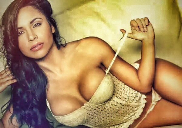 panicpansy:  Lisa Morales