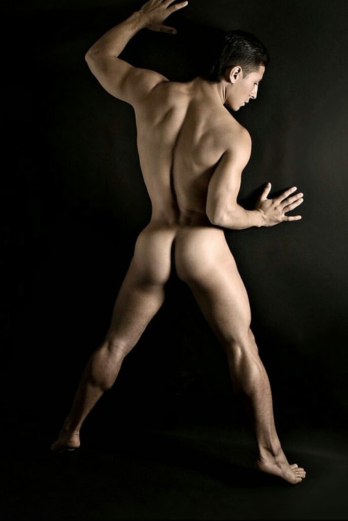 manrumpsxxx:  Follow Me For The Sexiest Rumps On Tumblr