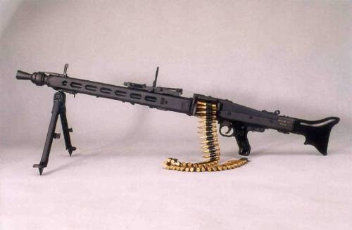 whiskeyandspentbrass:  MG3