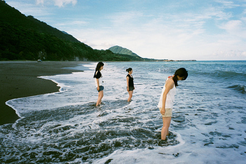 sinkling:  c05721-000040 by ✈ Sean Marc Lee 李子仁 on Flickr. 