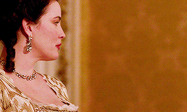 borgiapope:Harlots Appreciation Week 2018 | Day 5: Favorite New Thing About Season Two → Lady Isabel