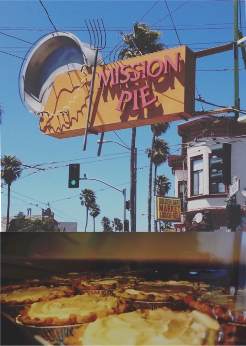 Around Mission Street? Get your pie fix here! San Francisco, California March 2017