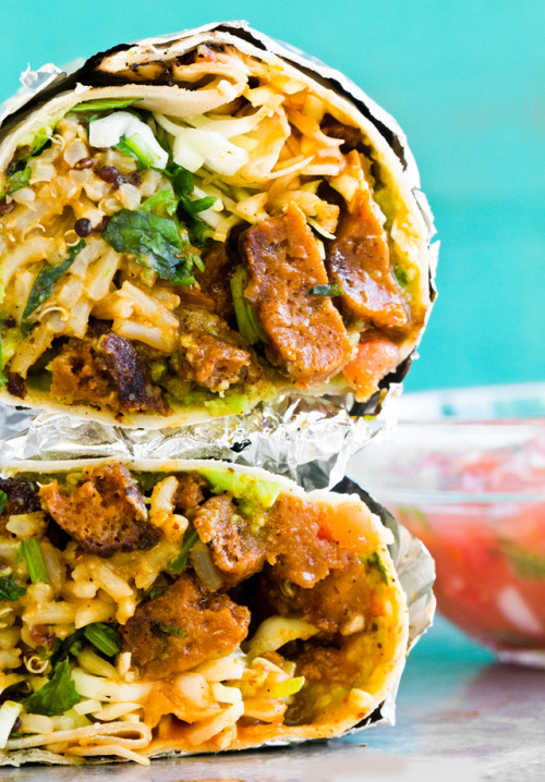 vegan-yums:Santa Cruz Beach Veggie Burritos / Recipe