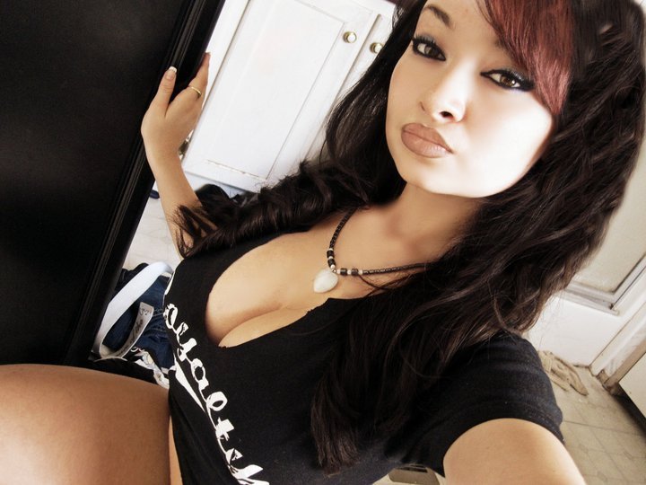 chicanalover88:  This chicana was from the old “Myspace” days, lol.  She was