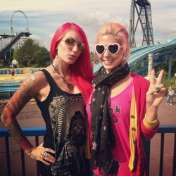 cervenafox:  Thorpe Park with @annaleebelle today 😄💕 