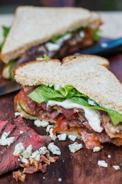 in-my-mouth:  Steak &amp; Blue Cheese Sandwich  