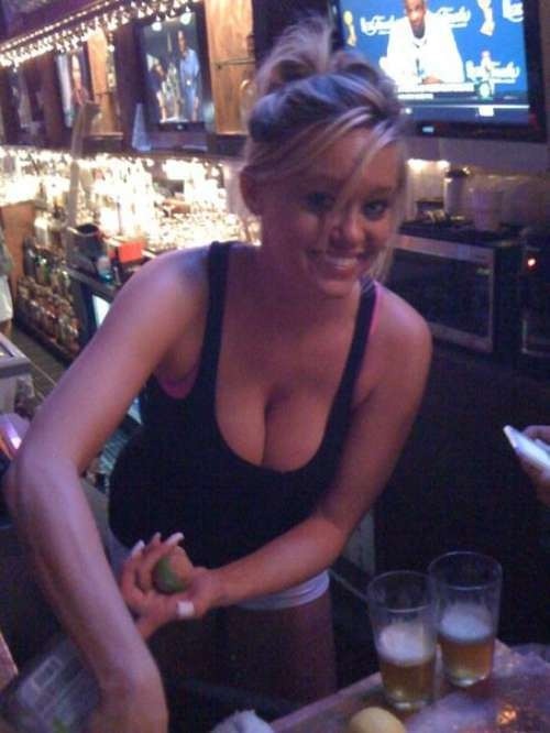 Porn Pics hbombcollector:  Tending bar  Her tits and