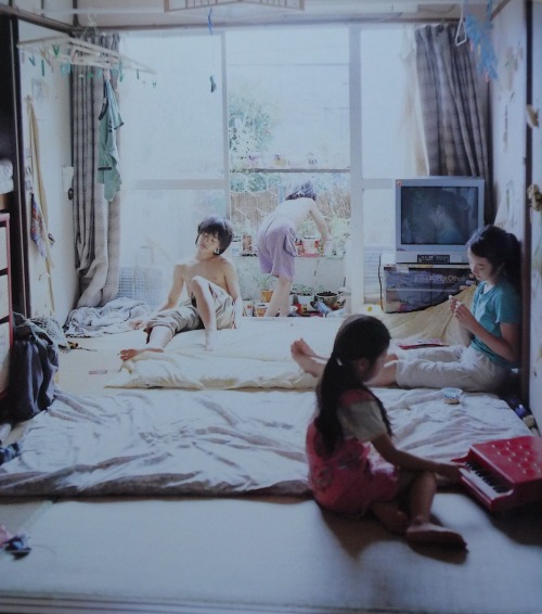 notthatmartinamis:Rinko Kawauchi - Every Day As A Child