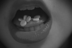 psychotic&ndash;paradise:  .