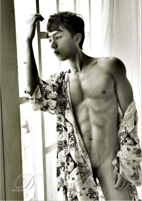 onlyasianhunks:   02/04/18  