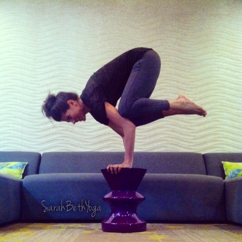 Perching my crow for the first time at #oneyogadenver! :)Learn how to do Crow Pose here