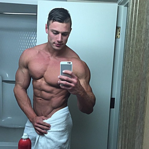 lumbrjax:  Instagram user @aaronshumake http://ift.tt/1ARdkFr 