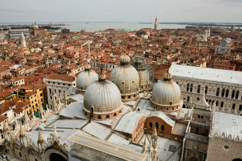 vacilandoelmundo:Venice, Italy