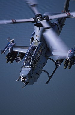 automotive-lust:  schwarzie11:  AH-1Z Viper of the USMC demonstrating a full anti-personnel, anti-tank and anti-aircraft loadout  Damn that thing looks cool