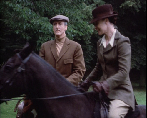 maisouipoirot:Hastings (Hugh Fraser) and Beth Goddard as Violet Wilson in Agatha Christie’s Poirot #