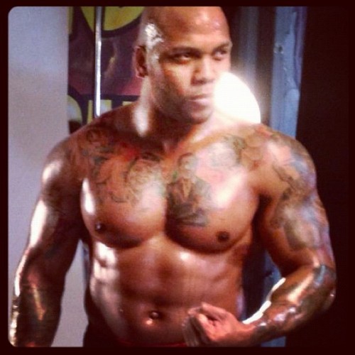 Porn gay-toons-art-and-images:  Flo Rida photos