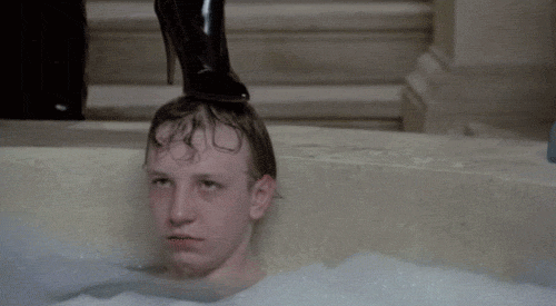 thejaguarr:selinaminx:Lair of the White Worm ….Great movie!