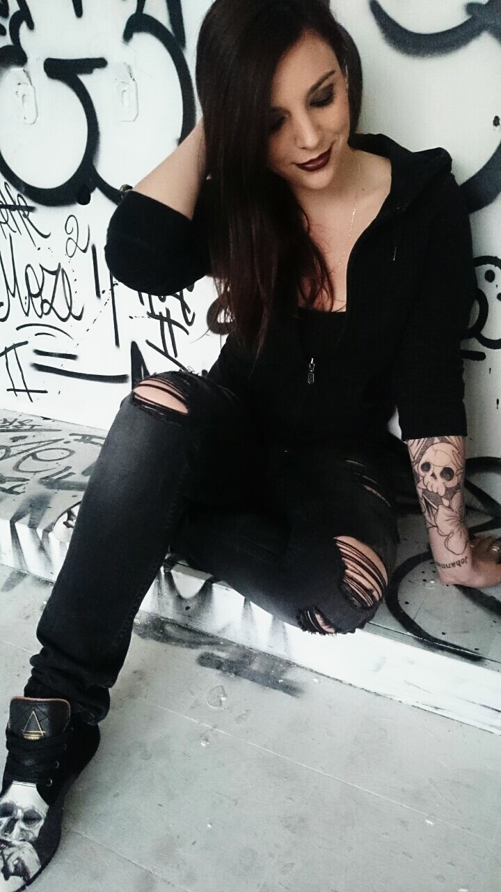princess-vs-goddess:  &ldquo;I know who I am. I am not perfect. I am not the