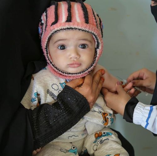 #ForEveryChild: A healthy childhood. This little one is being vaccinated for Measles and Rubella at 