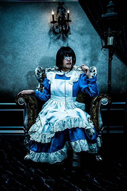 bobbedfetish:  「地下室に溶ける君の声」 Part.1 モデル：Akuさん（@paranoid_clown）#写真好きな人と繋がりたい