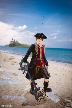 nipahdubs: “Yo ho, yo ho, a pirates life for me!” Ahhh, as soon as the E3 trailer dropped for the Pirates of the Caribbean trailer for KH3 I KNEW I had to make this cosplay. It was so much fun to do and I loved every aspect, especially making the