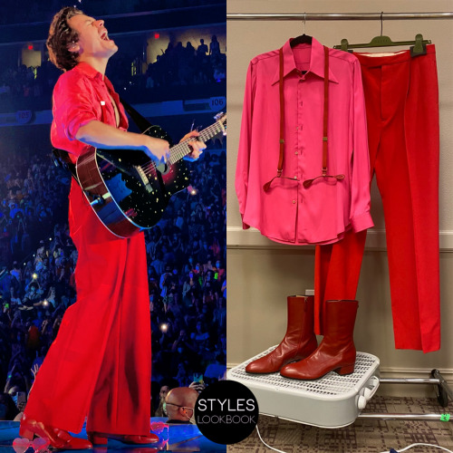 For his Love On Tour show in Raleigh, Harry wore a custom Gucci look featuring a pink silk shirt, re