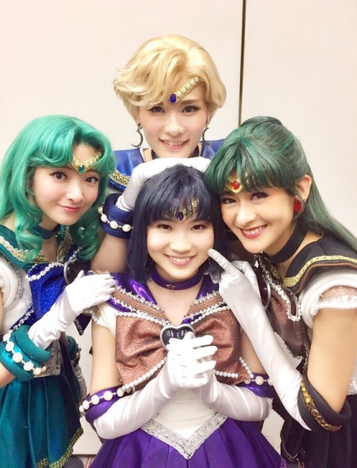 real-life-senshi: Outers family photos series &lt;3Every time I feel like I cannot love this Out