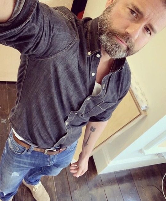 puffo9999: Sexy selfie.