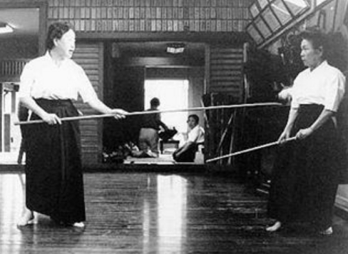 blue-kiko:Naginata　薙刀Vintage badass womenAhh yes. The Naginata. A baddass weapon. Basically a katana