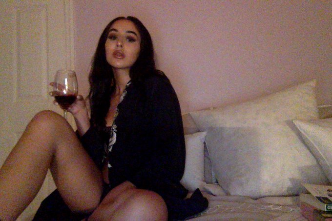 xyraaaa:the tea