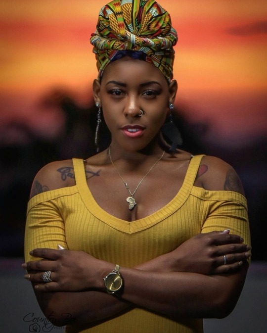 hissunnysub:  csmitty4u:  afrodesiacworldwide:    CHECK!!!  Lawd!!!