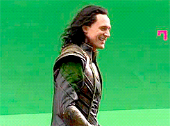 lokihiddleston:I want to touch his hair.