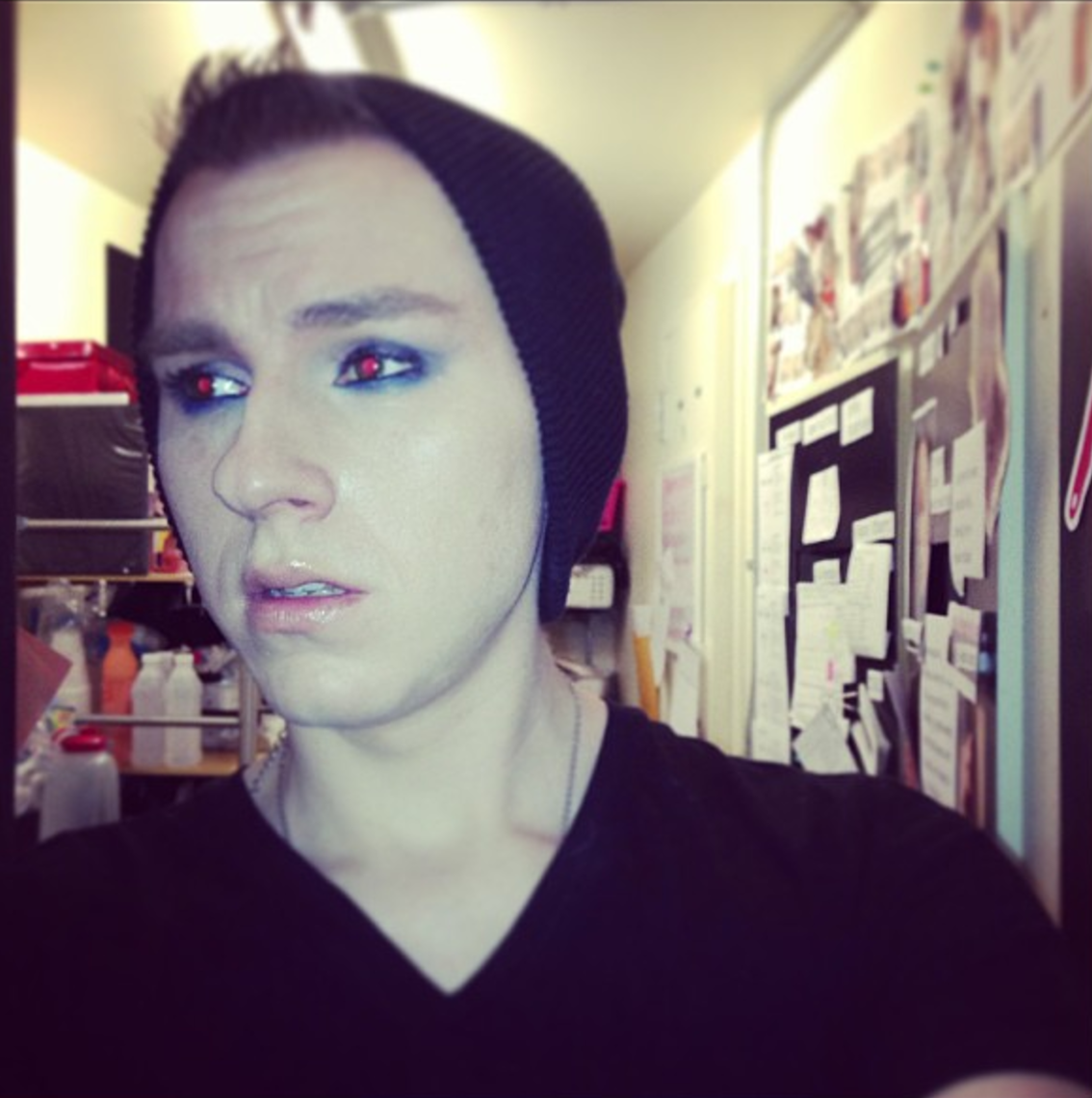 notkilljoy: vintage trix in boy makeup gives me so much life tbh