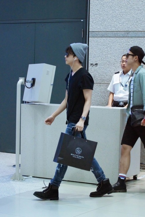 Important Youngjae Looks
