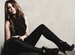 Lovatics & Smilers