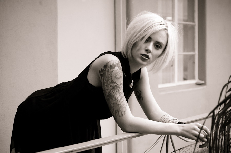 wanna-do-bad-things-with-u:  Alysha Nett  